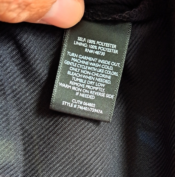 Eci Women's Floral Wrap Top - XL - Picture 3 of 5